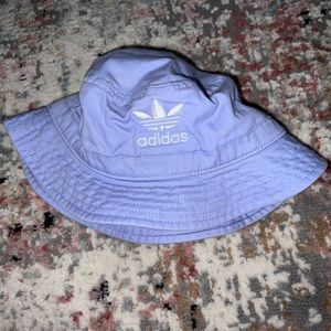 Adidas bucket hat